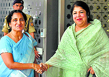 Speaker of the Bangladesh Parliament Dr Shirin Sharmin Chaudhury being received by Sripriya Ranganathan, Joint Secretary (BM) in the Ministry of External Affairs