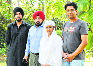 Zaffar Dhillon, Lally Singh Gill, Natasha Rana and Rajeev Sharma
