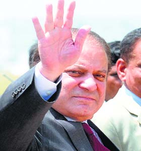 Sharif cant afford to be seen as naive on India
