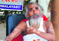 Swami Shivanand speaks on the sanctity of the Ganga at the Matra Sadan ashram at Jagjeetpur in Haridwar on Sunday.