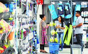 Residents can learn skating and waveboard at the store every Sunday.