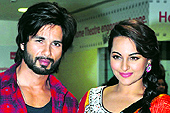 Shahid Kapoor with Sonakshi Sinha