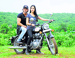 Katrina Kaif and Hrithik Roshan in Bang Bang