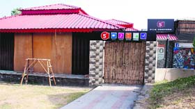 Five Degrees restaurant at HUDA park in Panchkula.