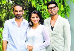 (L-R) Jaivi Dhanda, Kulraj Randhawa and Inder Bhandal