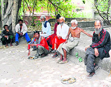 The destitute at the Rain Basera in Amritsar.