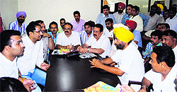 Members of the Amritsar Property Dealers and Colonisers Association hold a meeting with Local Bodies Minister Anil Joshi on Saturday. 