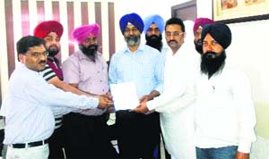 Office-bearers of the Nav Chetna Bal Bhali Committee submit a memorandum to MLA Ranjit Singh Dhillon in Ludhiana. 