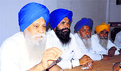 Jaswant Singh Mann, secretary general, Shiromani Akali Dal (Amritsar), addresses a gathering in Ludhiana. 