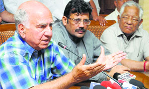 Shanta Kumar addresses a press conference in Chandigarh  on Wednesday.