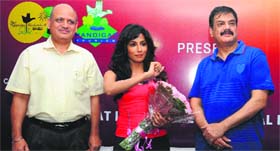 Bollywood actor Chitrangda Singh, brand ambassador of PUMA, along with the assistant controller, Chandigarh tourism, Varinder Singh Thakur (left) and Arvind Bharathi (right), head of Runners for Life, the race organisers, at a hotel in Sector 17, Chandigarh.