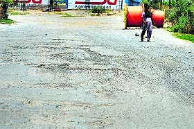 A damaged patch on a newly carpeted road at Civil Lines