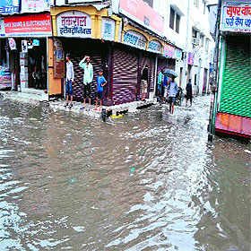  A street of suburban Jwalapur gets waterlogged as rain hits Haridwar on Tuesday morning.