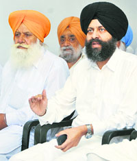 SGPC senior vice-president member Raghujeet Singh Virk talks to the media in Karnal on Wednesday.