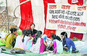 Fisheries College students protest at Guru Angad Dev Veterinary and Animal Sciences University in Ludhiana on Friday.