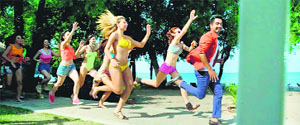 A still from the movie Yaaran Da Katchup