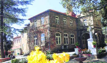 St Bedes College