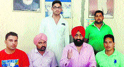 Sarbjeet Singh Harry (red turban) state leader of Shaheed Bhagat Singh Naujawan Sabha Punjab, addresses mediapersons in Amritsar