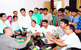 SDM Veer Singh Budhiyal along with a delegation of BJP activists at tehsil office in Haridwar on Monday.