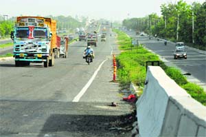 The accident-prone spot on the elevated highway near the Nirmal Kutiya Chowk in Karnal. 