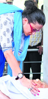 A relative pays her last respect to legendary actress Zohra Sehgal  in New Delhi on Friday.