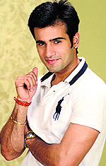 Karan Tacker