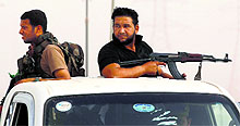 Shi'ite volunteers in Samarra on Sunday