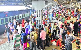 A huge rush of passengers at the railway station in Jammu on Thursday