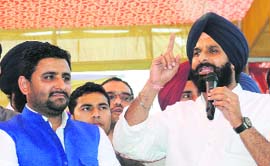 Notorious crimal Kulbeer Naruna with Vikaramjit Singh Majithia in Bathinda.