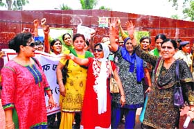 Demanding emolument hike: Nurses under the aegis of the Haryana Nursing Staff Association protest in Rohtak on Saturday
