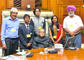 Five innovation scholars with President Pranab Mukherjee at Rashtrapati Bhawan in New Delhi on Thursday. Dharamveer Kamboj (extreme left) is from Haryana