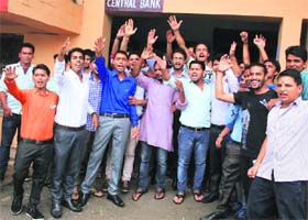 Students protest at DBS college in Dehradun on Monday