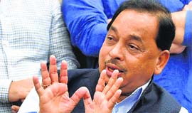 Disgruntled Congress leader Narayan Rane at a press conference in Mumbai. Rane on Tuesday remained firm on not withdrawing his resignation.
