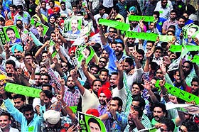 GGSU supporters raise slogans in support of Harman Virk, partys presidential candidate, at the PU on Wednesday. 