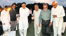 Governor NN Vohra with guests during an iftaar party hosted by him at Raj Bhawan in Srinagar on Thursday.