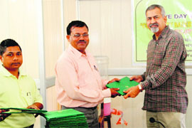 Dr PP Bhojvaid, Director, Forest Research Institute (right), hands over a certificate to a participant of a five-day course titled Community base Natural Resource Management in Dehradun on Friday.