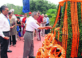 A dignitary pays floral tributes at the Major Sandeep Shankla War Memorial in Sector 2, Panchkula, on Saturday.