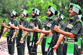Remembrance: Army men pay tributes to Kargil War heroes on the occasion of Vijay Diwas in Dharamsala on Saturday