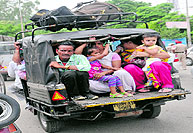 an overloaded auto-rickshaw in Jalandhar
