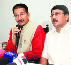 Congress state president Kishore Upadhyay addresses a press conference in Dehradun on Tuesday.