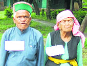 Sukh Nand with his sister, who are among the oldest patients from Rampur undergoing treatment at the hospital.