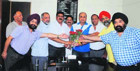 Members of AGA Club honour Rohit Lakhanpal on his elevation as secretary in Amritsar.