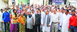 Members of the Jan Sangharsh Morcha stage a demonstration against the state government at Vikasnagar sub-tehsil in Dehradun on Thursday. A tribune photograph
