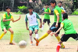 A match between DAV-8 and Ashiana Public School, Sector 46, in progress at Government Model Senior Secondary School in Sector 22, Chandigarh, on Friday. Tribune photo: Parvesh Chauhan