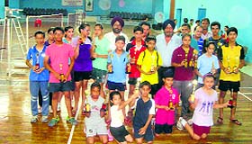  winners of the Ludhiana District Badminton Tournament for Sub-Junior Boys and Girls in Ludhiana. 