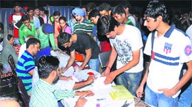 Students show their documents