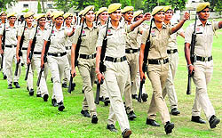 Punjab women police contingent rehearsing drill for the Independence Day at the Police Lines in Bathinda on Thursday