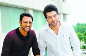 for funs sake: Harish Verma and Vipul Roy
