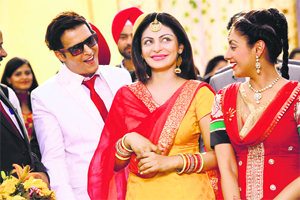 A still from Aa Gaye Munde UK De