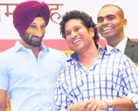 Sachin at the function to honour CWG medallists. Manas Ranjan